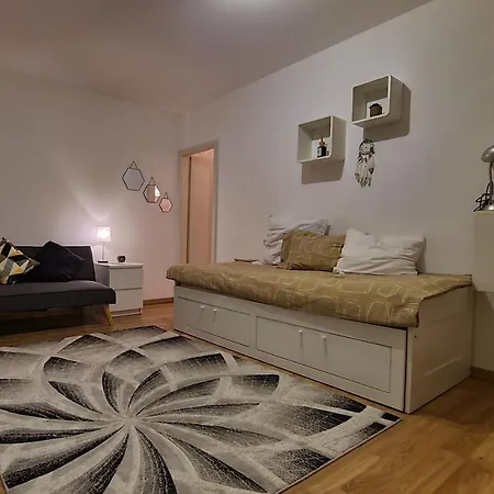 Bright & Cosy Studio In The Heart Of * レイサン